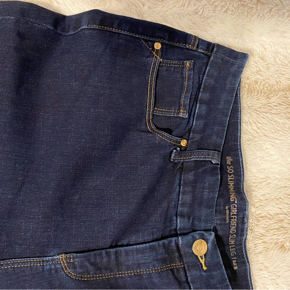 Chico’s So Slimming Classic Blue Jeans - Picture 3 of 11